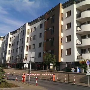 https://warszawa-bemowo-pokoje.warsawhotelspoland.com